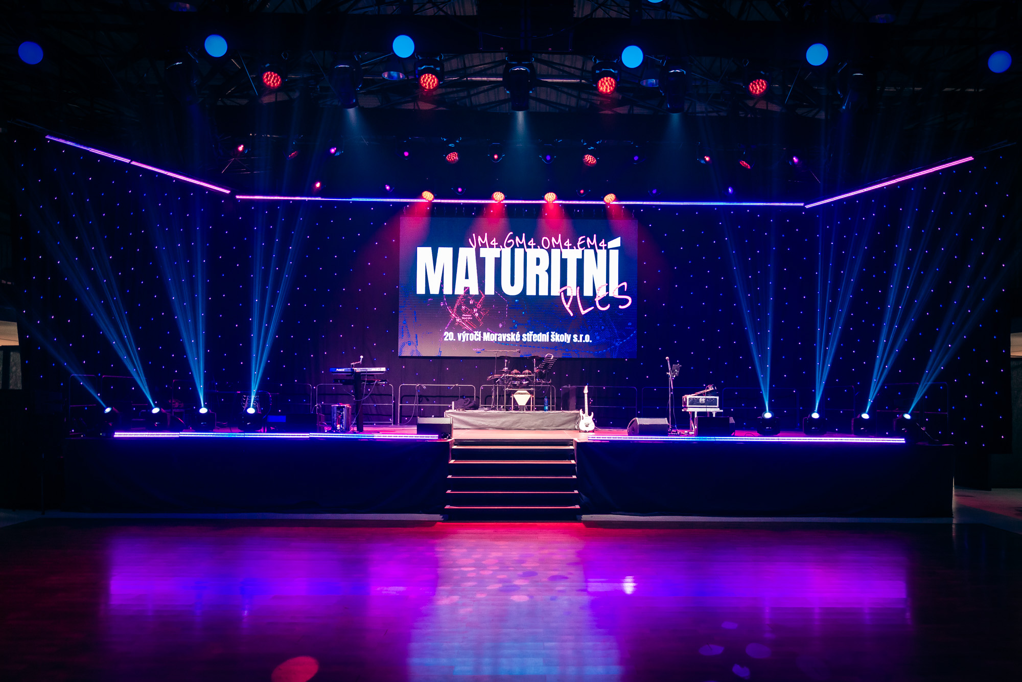 Reportáž z maturitního plesu
